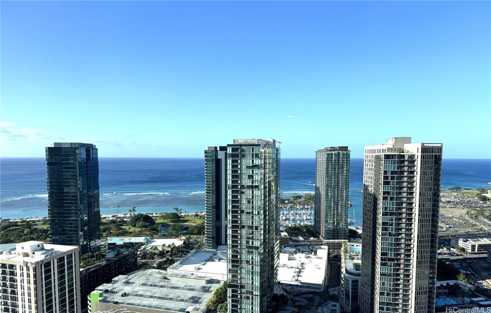 Pacifica Honolulu Unit 4707 in KAKAAKO