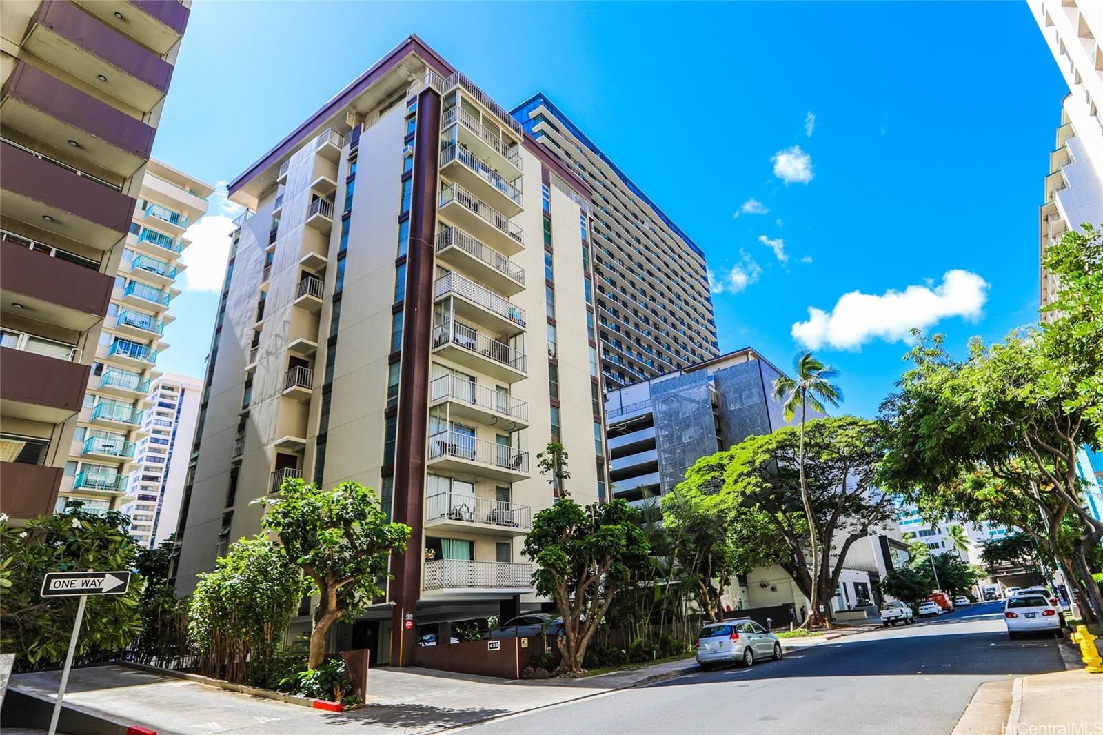 Walina Apartments Unit 1001 in WAIKIKI