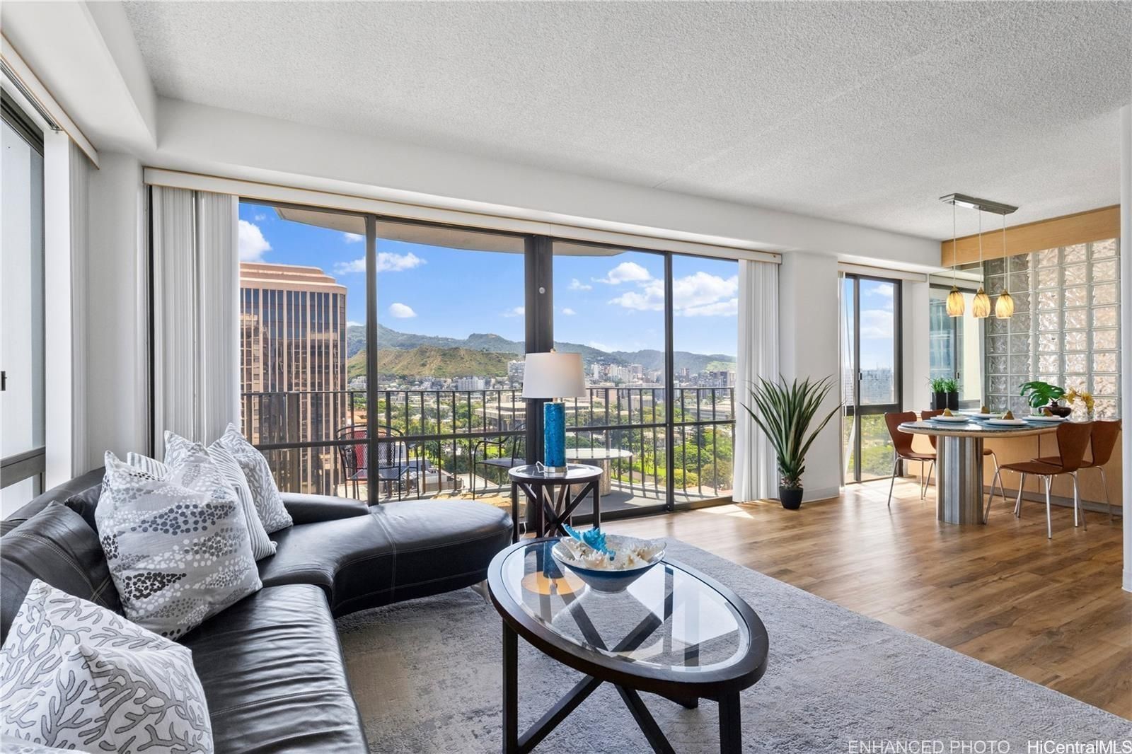Harbor Square Unit 2204 in DOWNTOWN