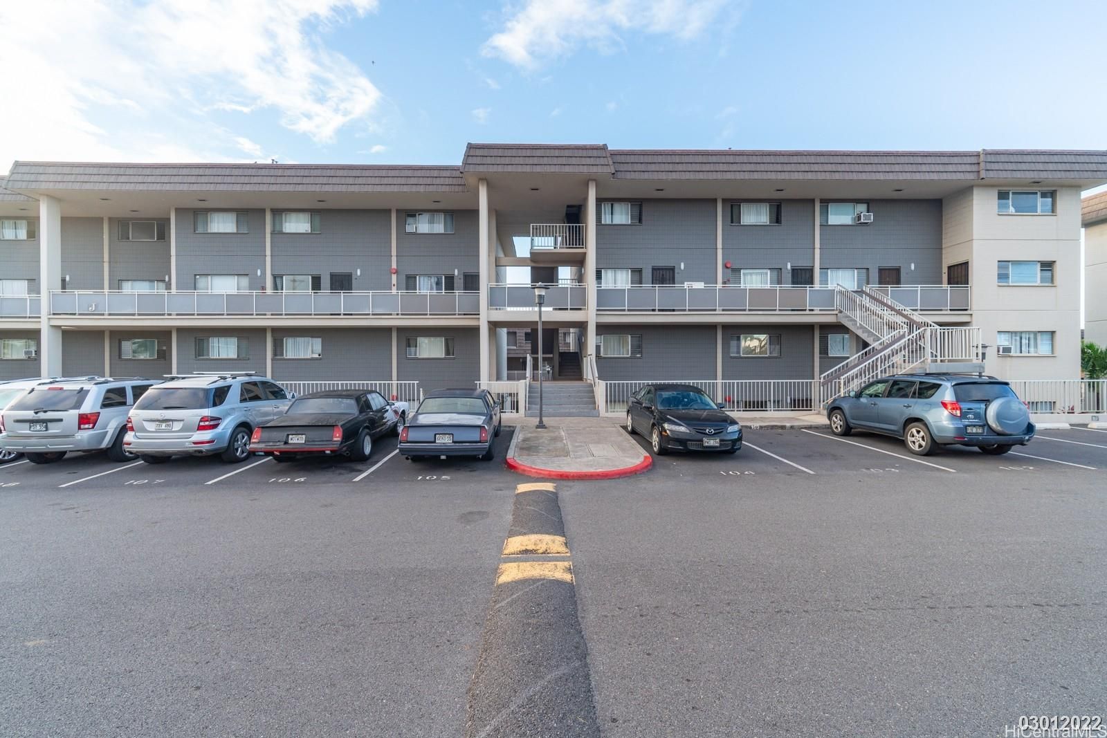 4280 Salt Lake Blvd #J66, Honolulu, HI, 96818 in MILITARY
