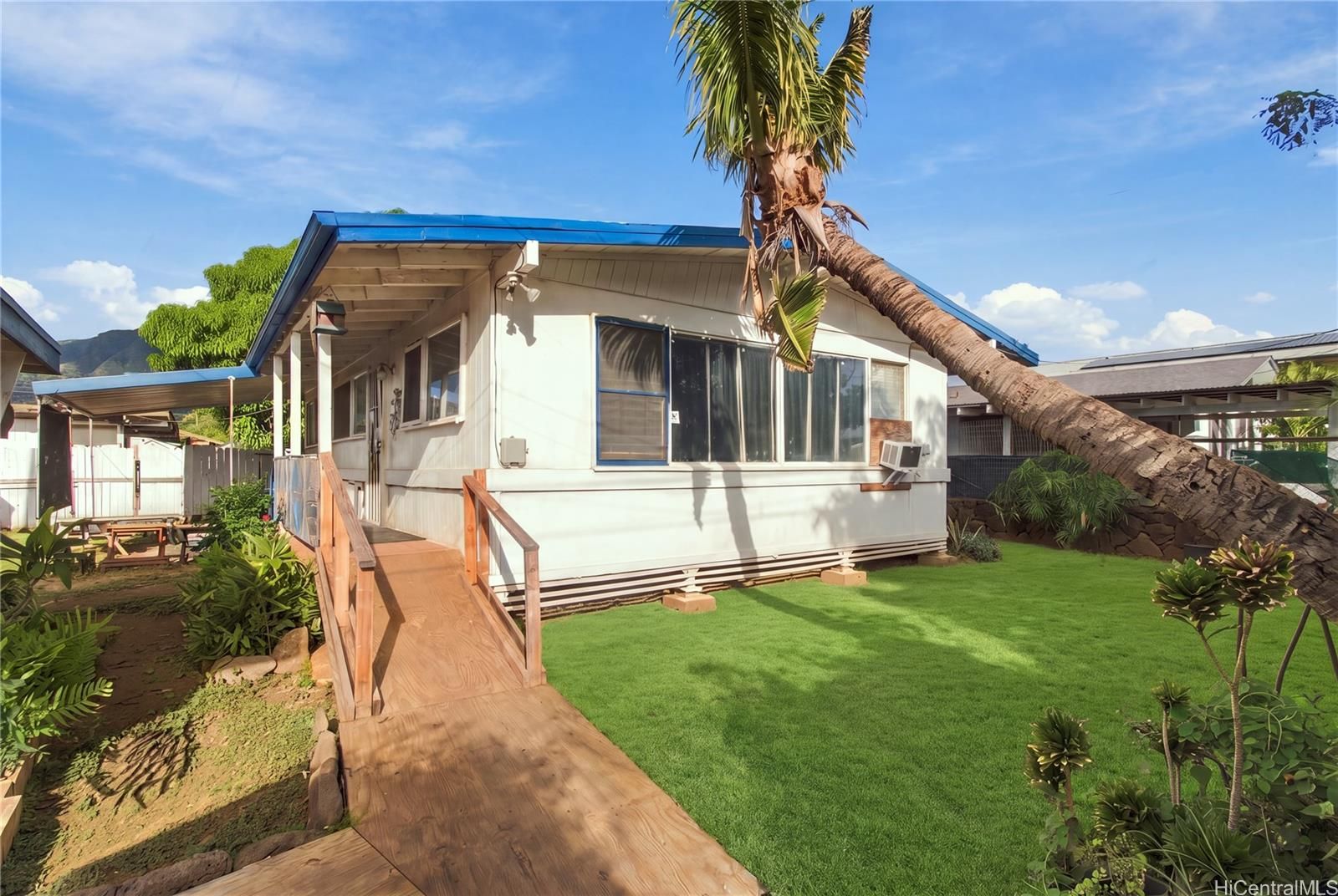 84-732 Fricke St , Waianae, HI, 96792 in MAKAHA