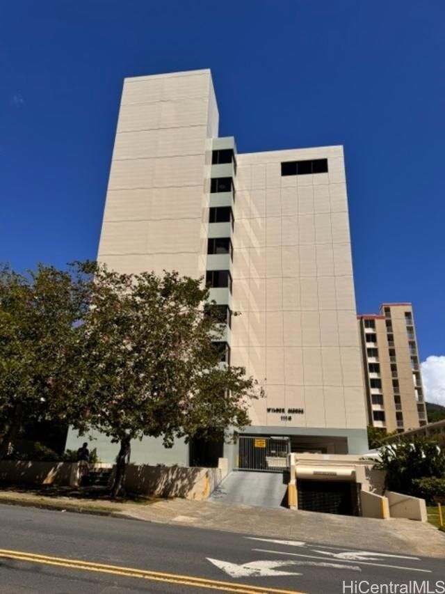 Wilder House Unit 601 in MAKIKI