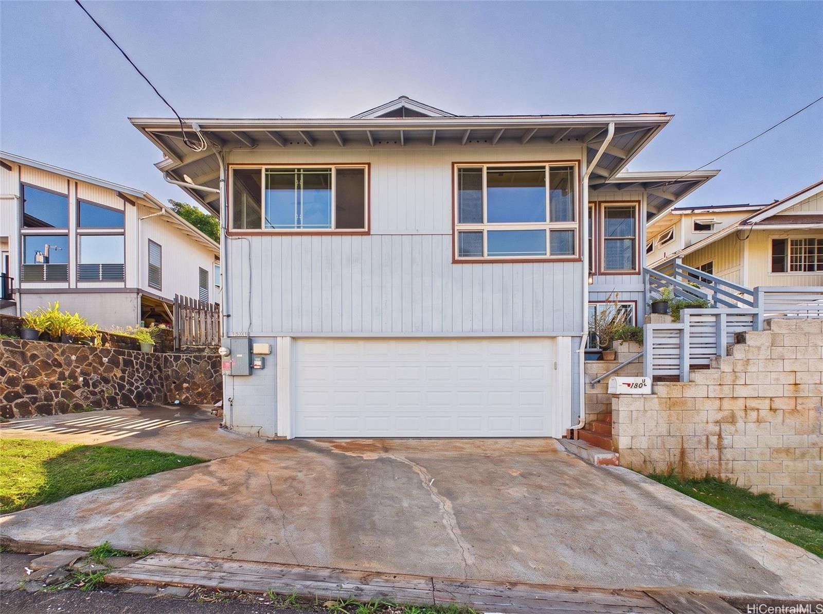 1801 Skyline Dr , Honolulu, HI, 96817 in KAMEHAMEHA HEIGHTS