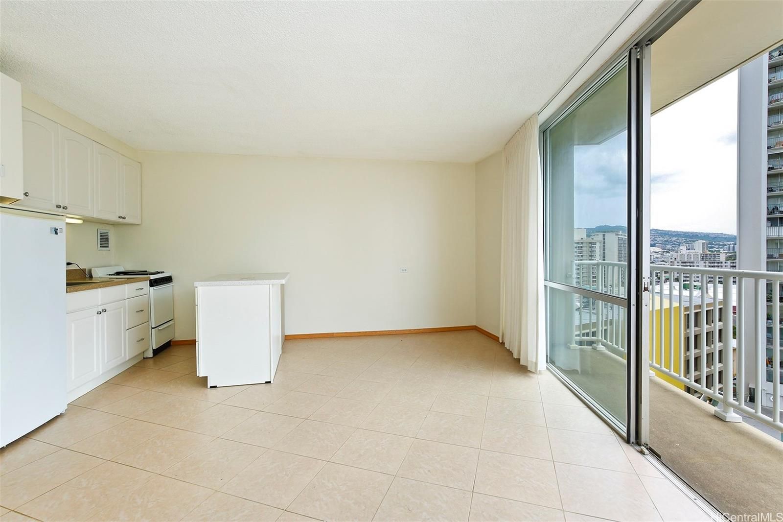 Holiday Village Unit 1108 in ALA MOANA