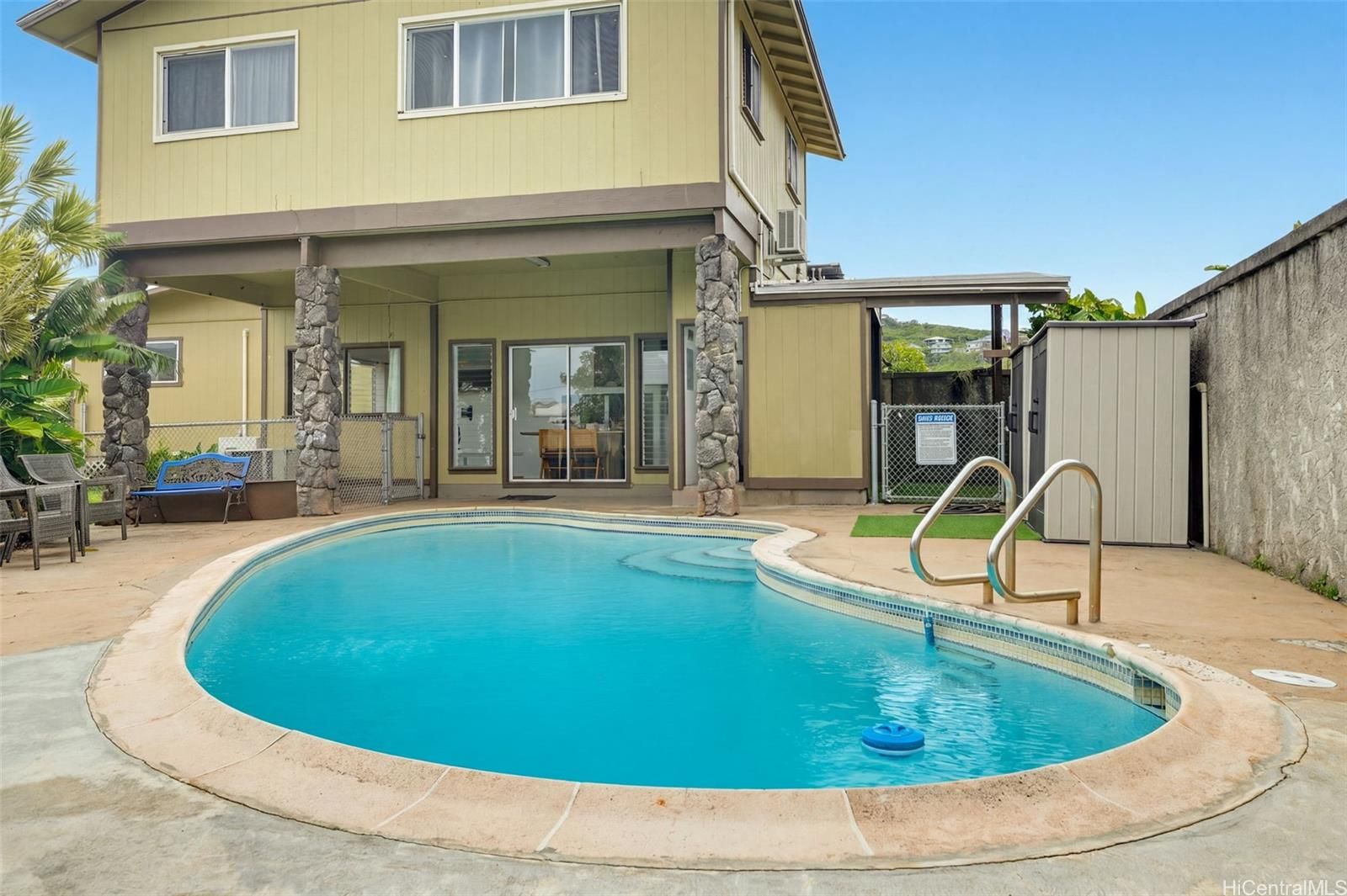 1253 Nanawale Way , Kailua, HI, 96734 in ENCHANTED LAKE