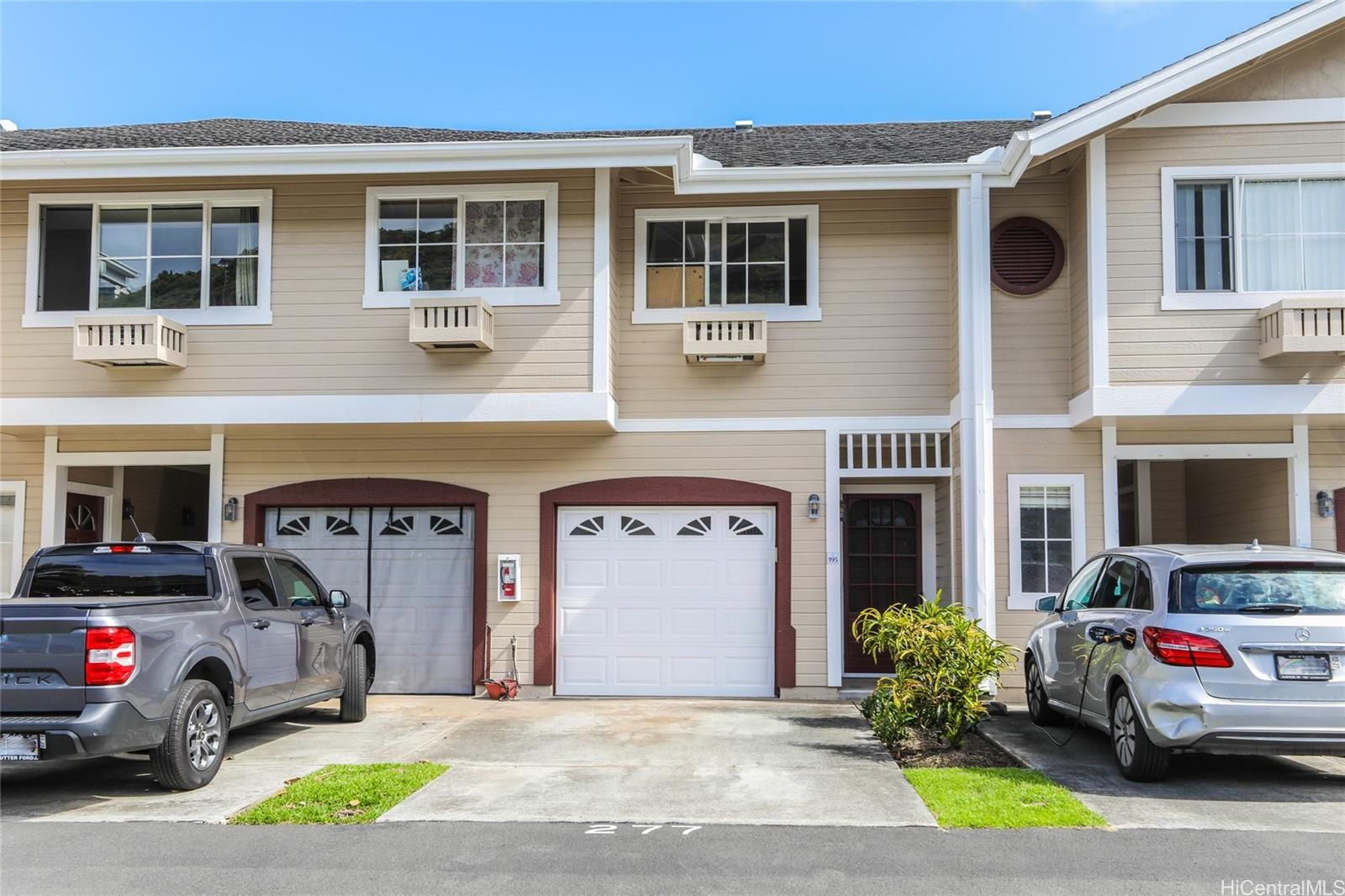 Lalea at Hawaii Kai 3 Unit 195 in WEST MARINA