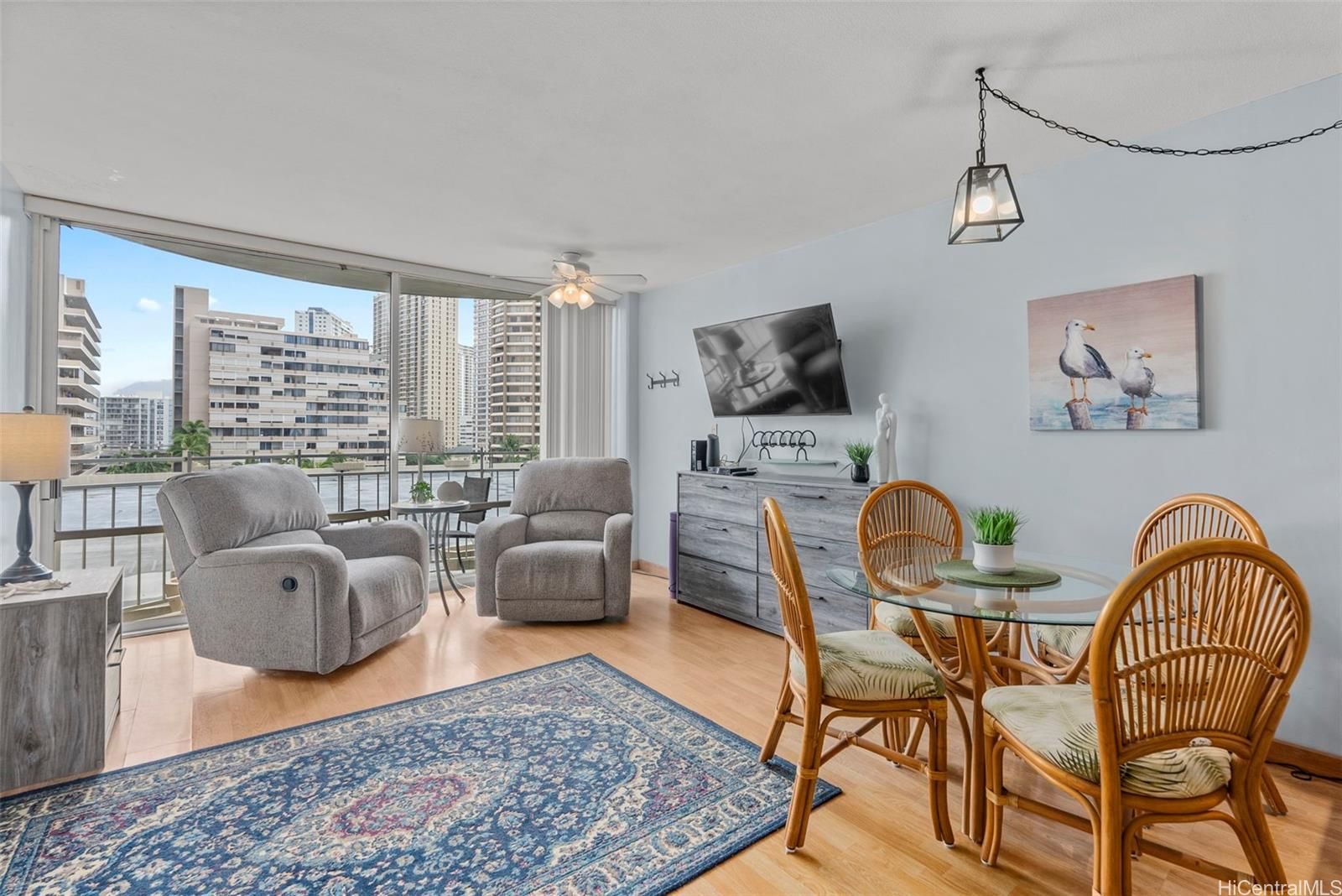 Ilikai Marina Unit 995 in WAIKIKI