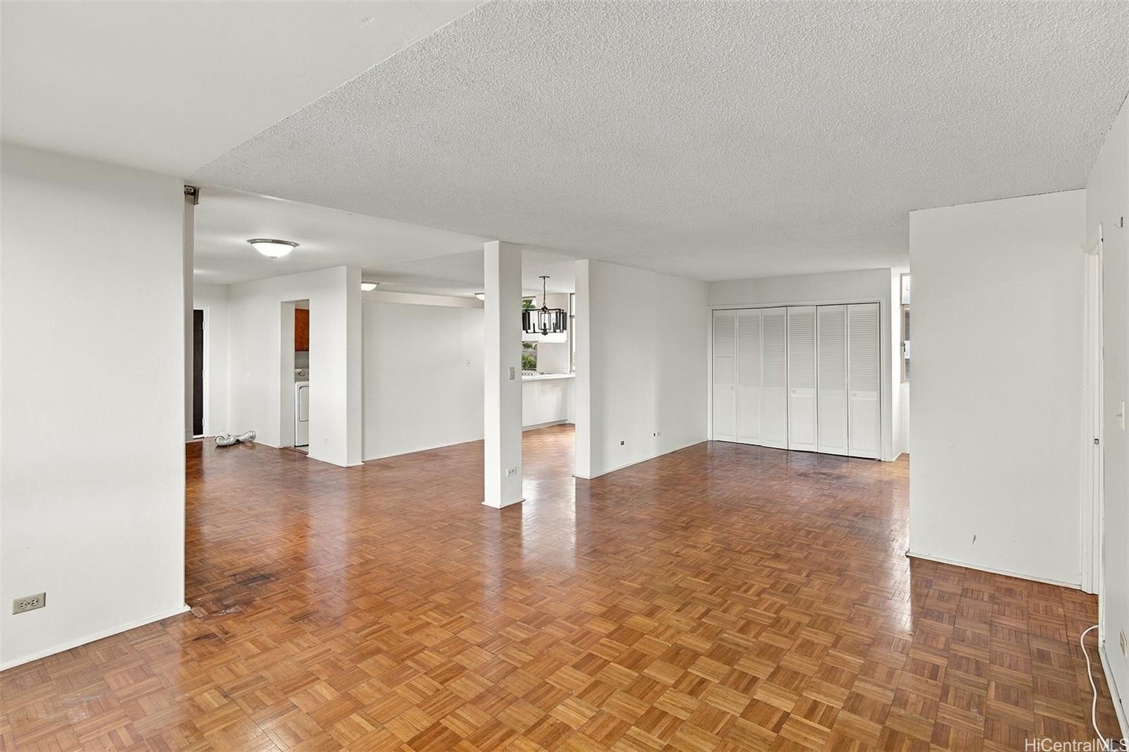 2033 Nuuanu Unit 5C in NUUANU-LOWER