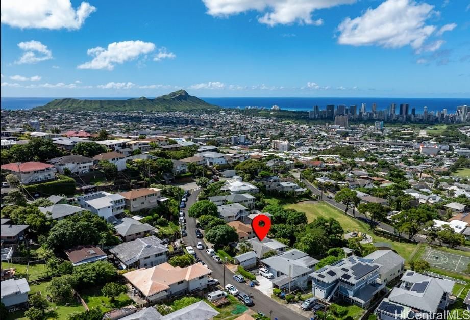 3021 Herman St , Honolulu, HI, 96816 in ST. LOUIS