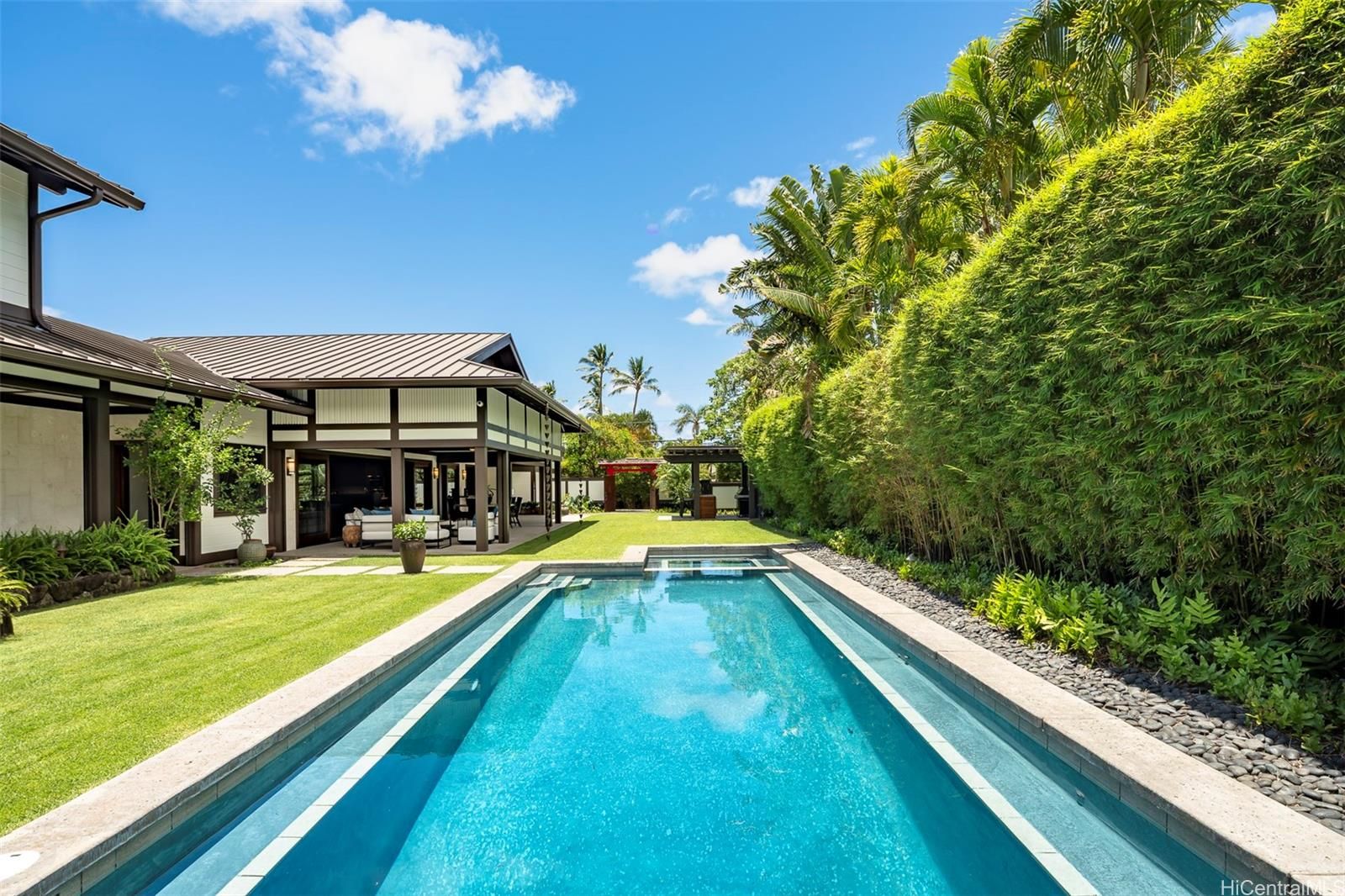 1011 Mokulua Dr , Kailua, HI, 96734 in LANIKAI