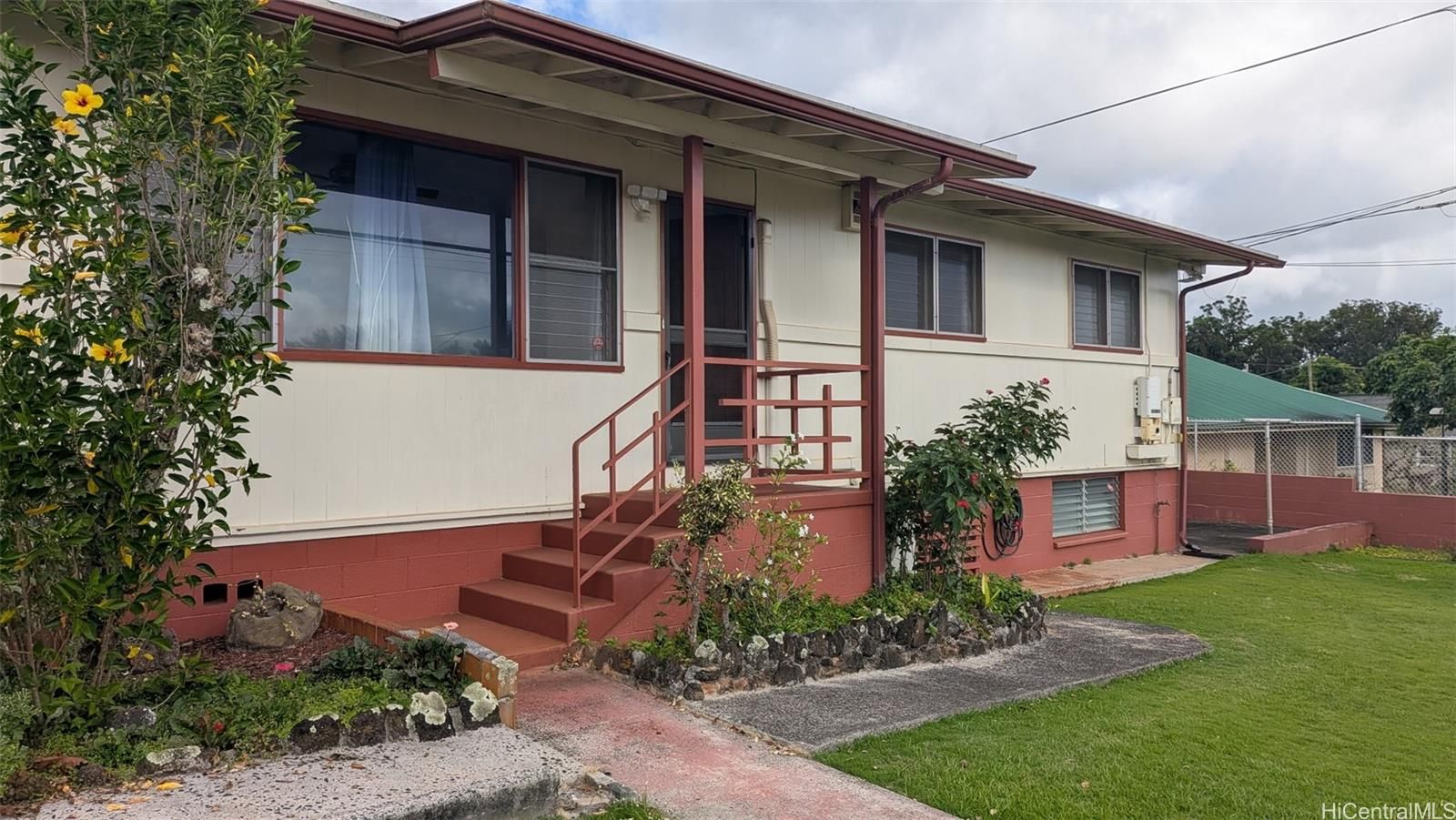 140 Rose St , Wahiawa, HI, 96786 in WAHIAWA AREA