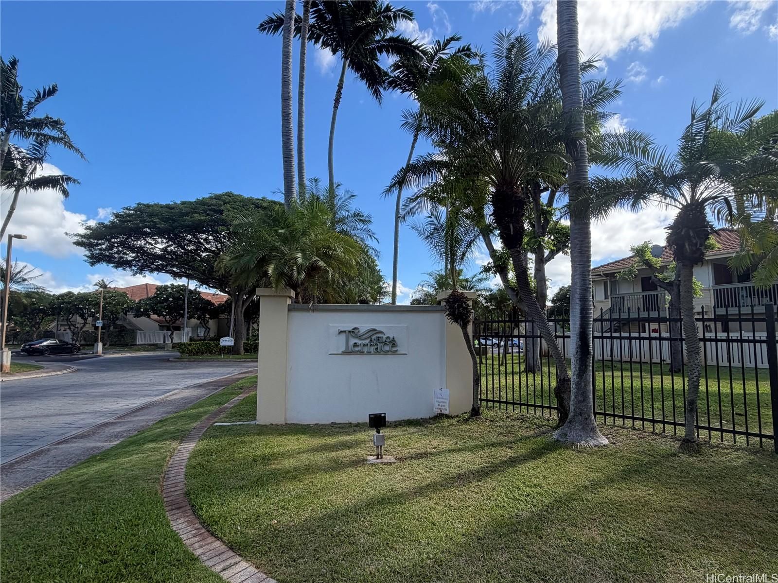 Aeloa Terrace Unit 4C in KAPOLEI