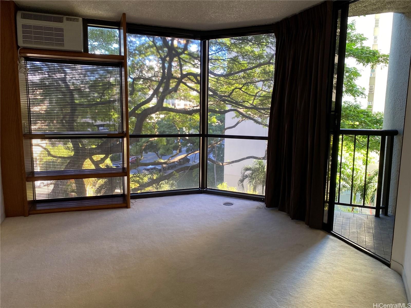Honolulu Tower Unit 404 in CHINATOWN