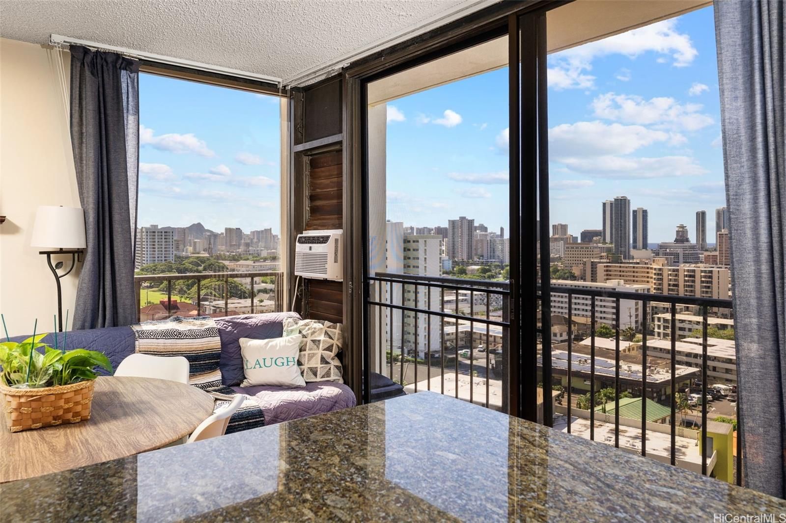 Camelot Unit 1201 in MAKIKI