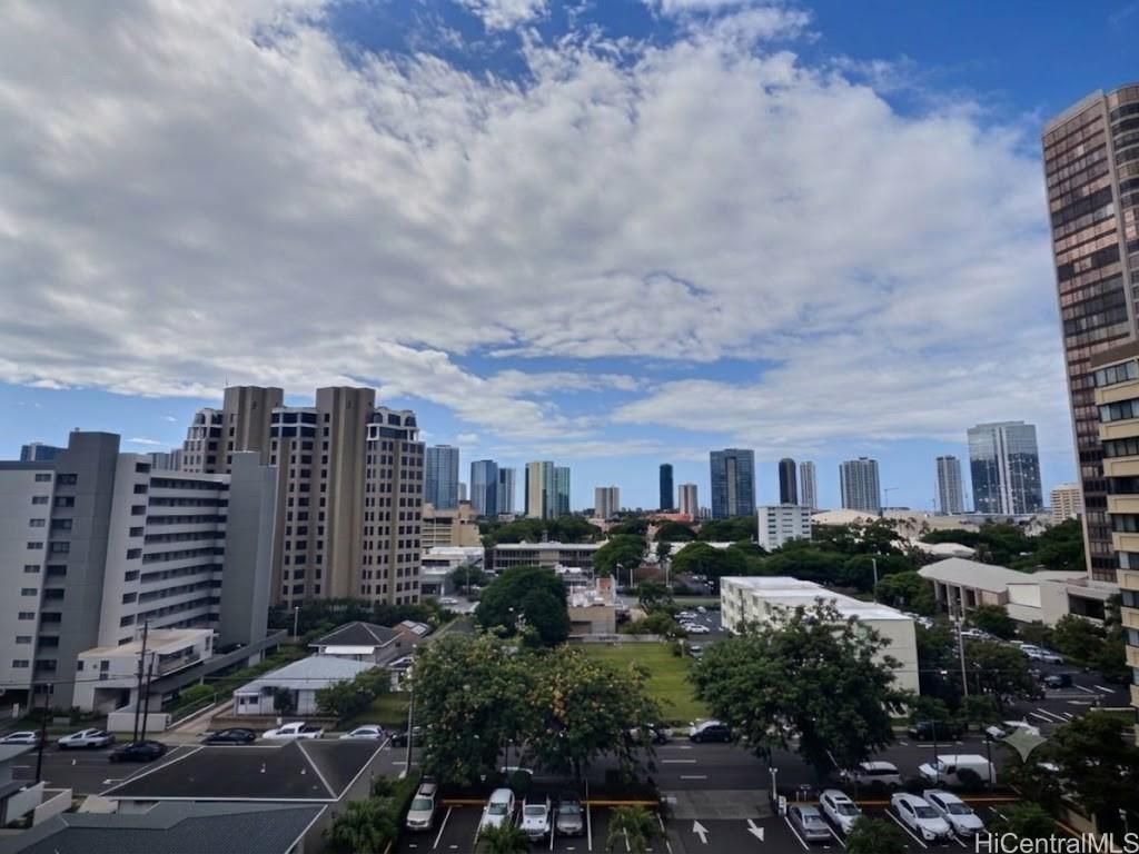 Makini at Kinau Unit 807 in MAKIKI AREA