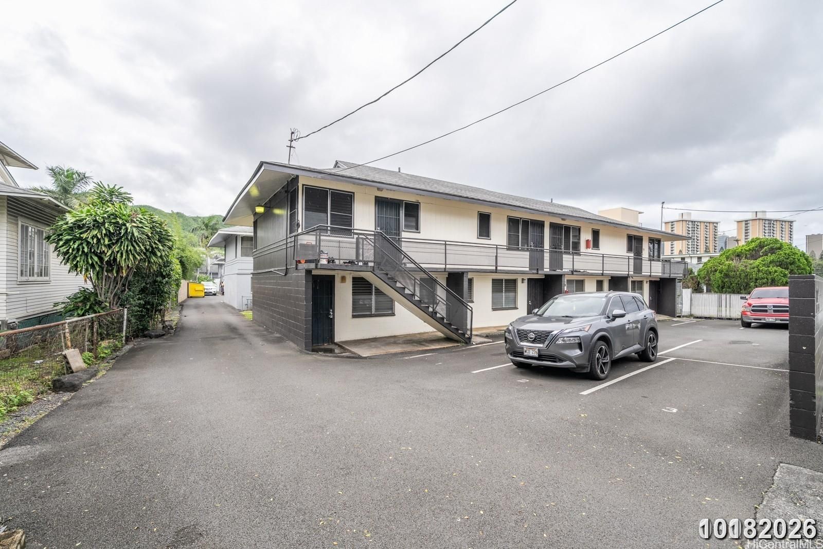 1719 Nuuanu Ave #5C, Honolulu, HI, 96817 in NUUANU-LOWER