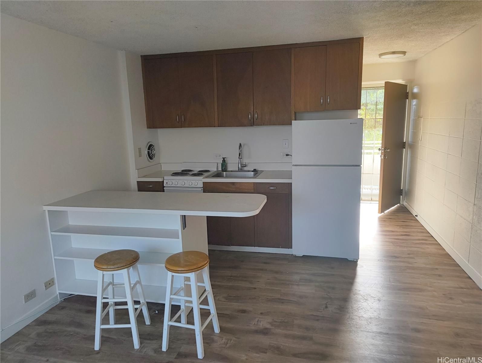 711 Kamuela Ave , Honolulu, HI, 96816 in KAPAHULU