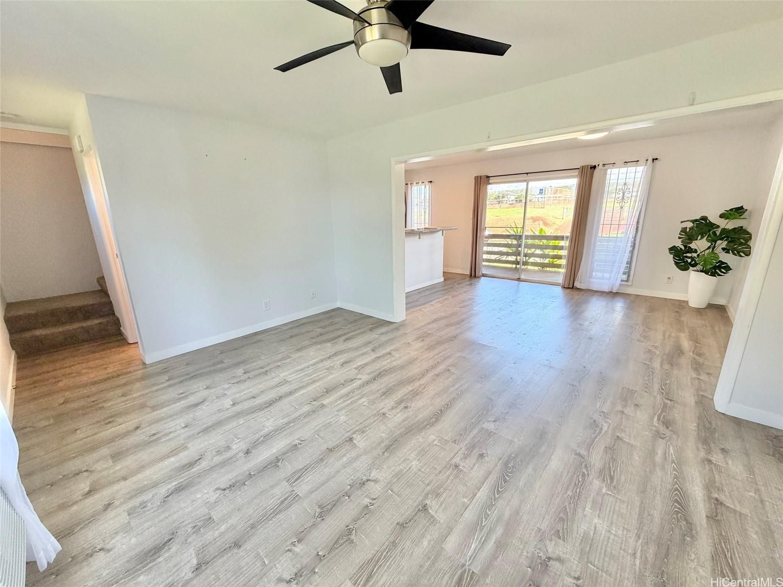98-517 Kamahao Pl #18, Pearl City, HI, 96782 in WAIAU