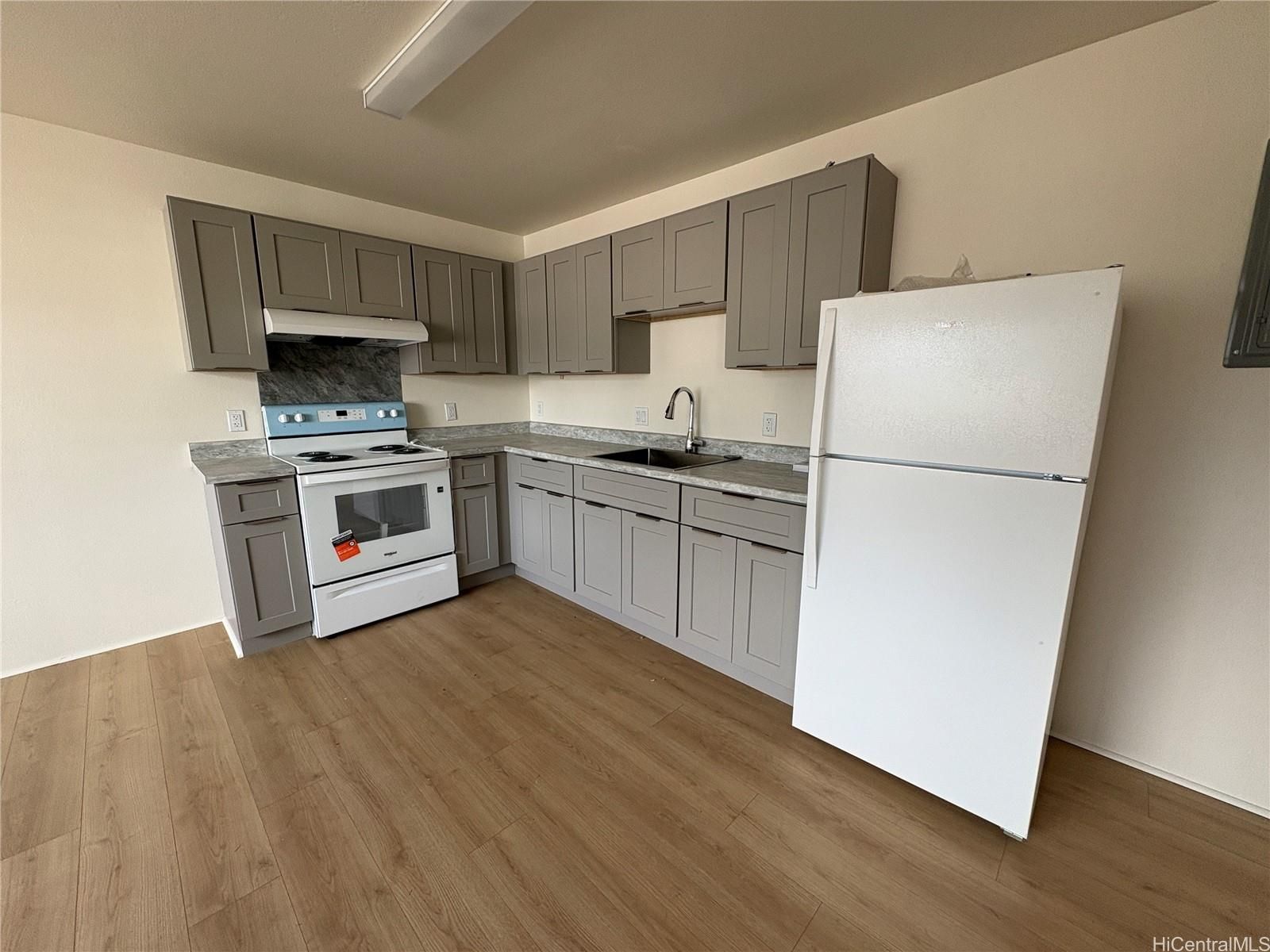 840 Pumehana St , Honolulu, HI, 96826 in MCCULLY