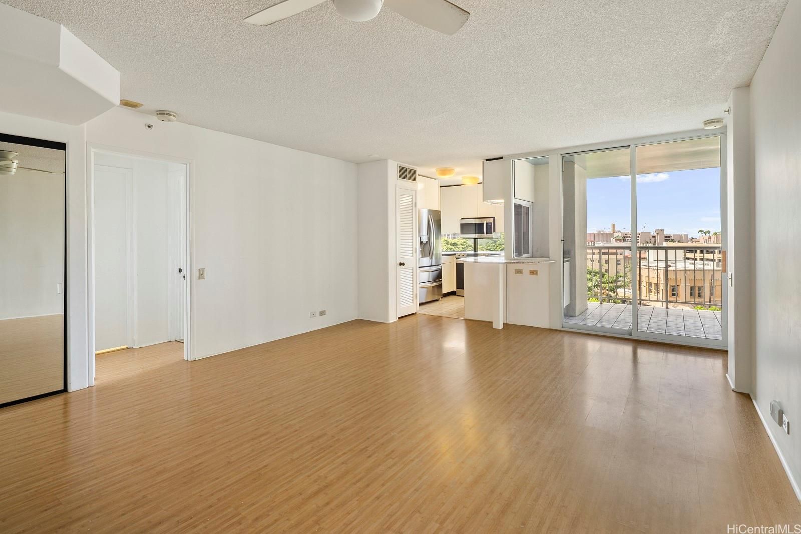 Honolulu Park Place Unit 607 in CHINATOWN