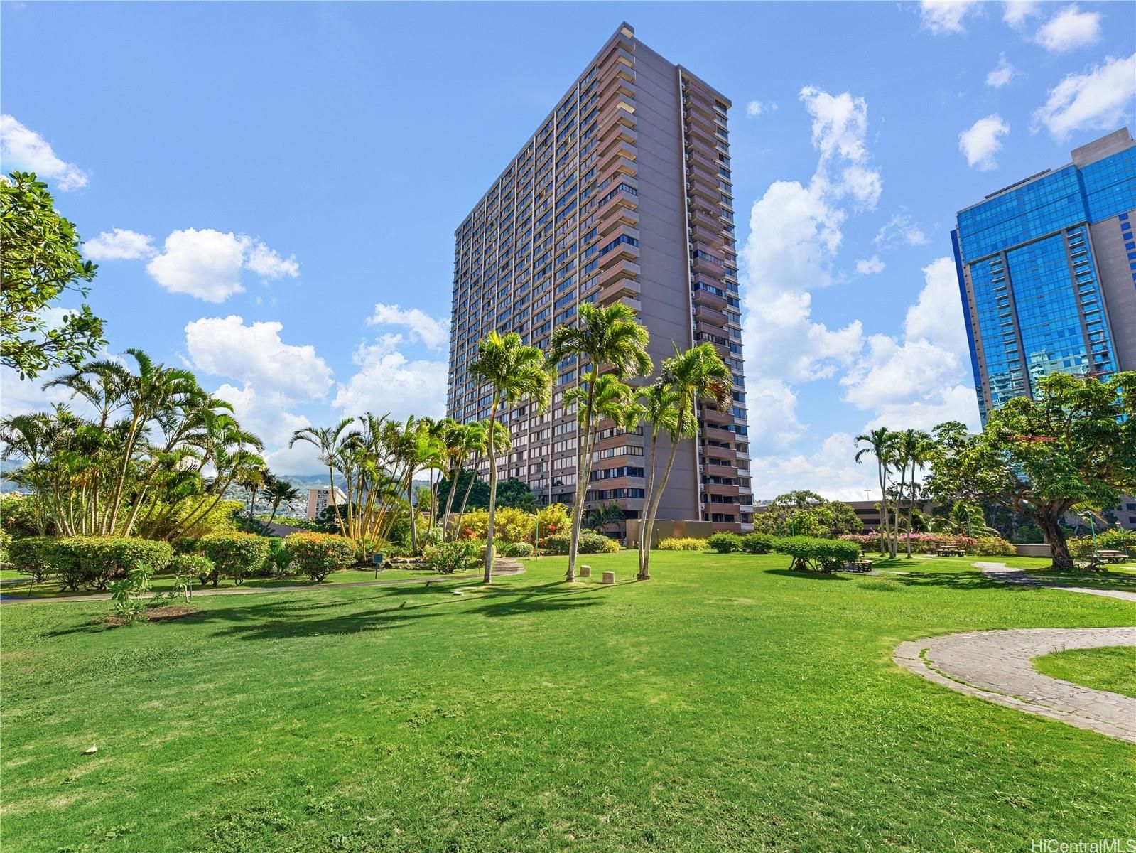 Kukui Plaza Unit D401 in DOWNTOWN