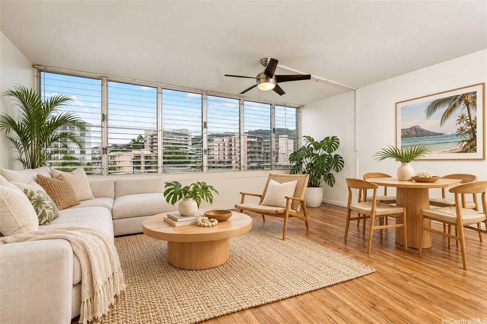 Punahou Gardens Apartments Unit A402 in MAKIKI AREA