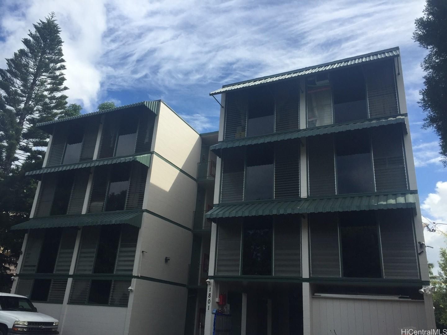 1801 Keeaumoku St #301, Honolulu, HI, 96822 in MAKIKI AREA