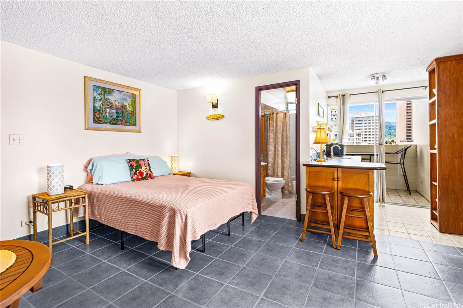 Kuhio Village 1 Unit 601 in WAIKIKI