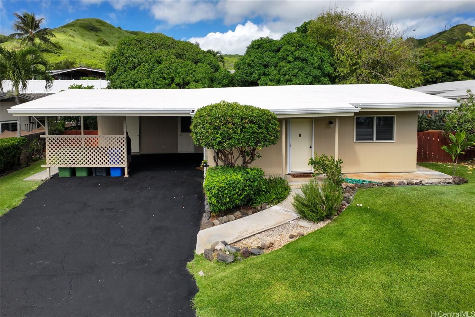 513 Iliaina St , Kailua, HI, 96734 in Kalaheo Hillside