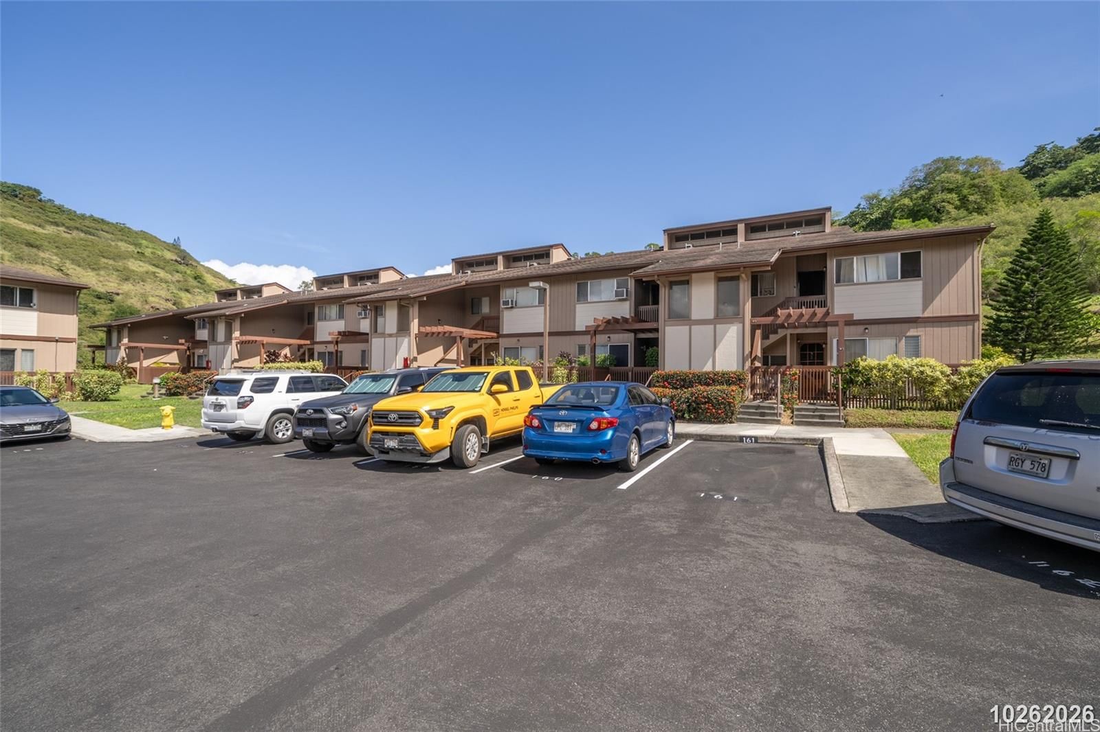 98-621 Kilinoe St #4C2, Aiea, HI, 96701 in Newtown