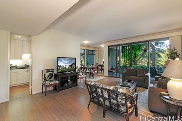 Kahala Beach Unit 141 in WAIALAE G/C