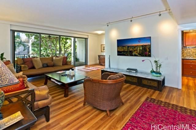 Kahala Beach Unit 325 in WAIALAE G/C