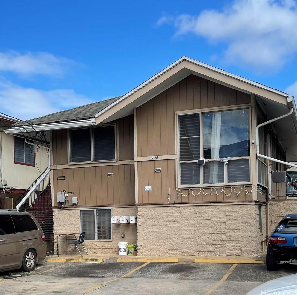 739 Gulick Ave #B, Honolulu, HI, 96819 in KAPALAMA