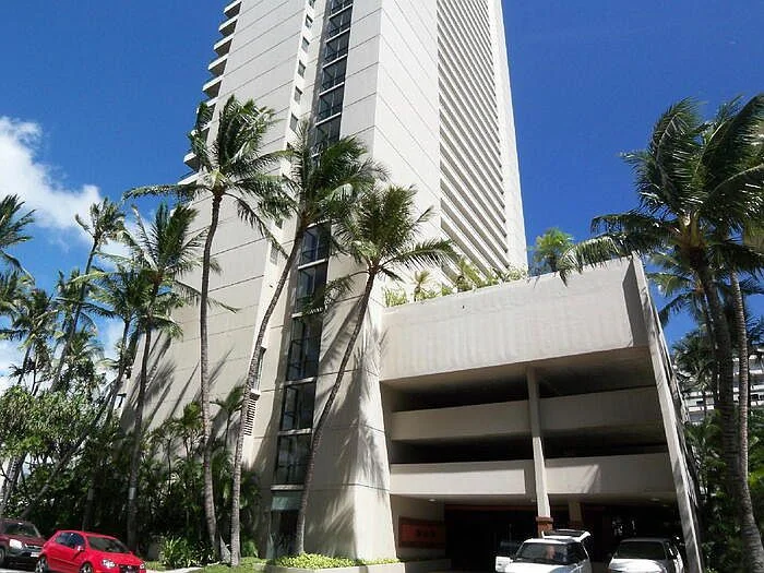 2121 Ala Wai