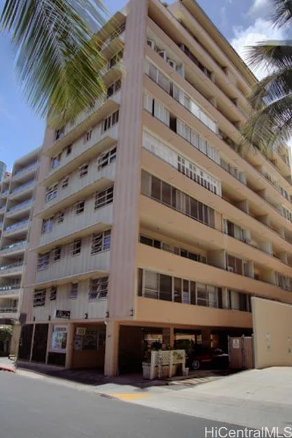 Niihau Apts