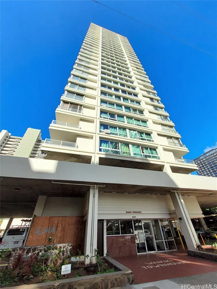Waikiki Townhouse