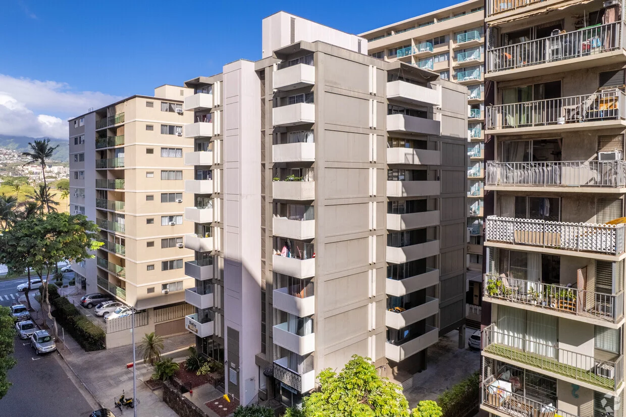 Walina Apts